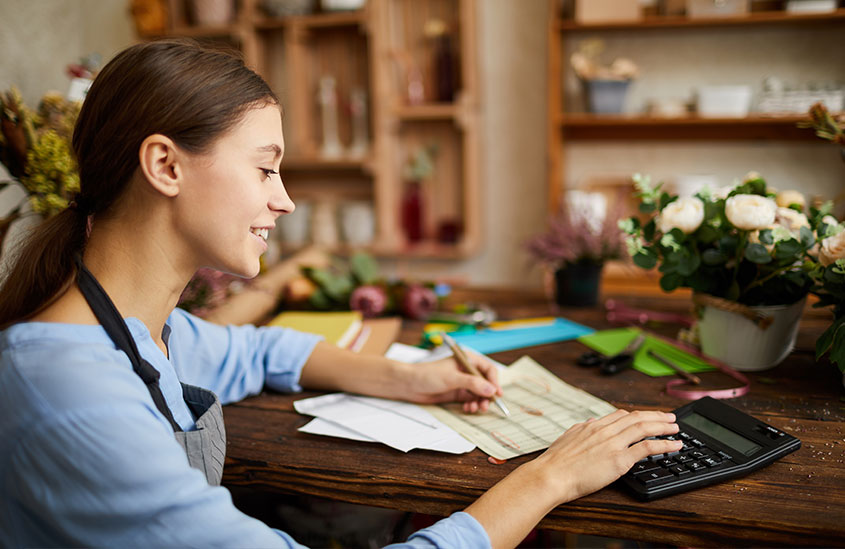 Veja o que é a e-financeira, entenda para que serve e fuja de multas