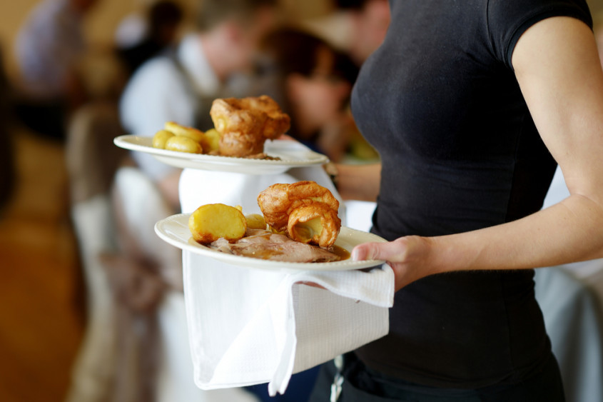 pagamento dos 10% em restaurante