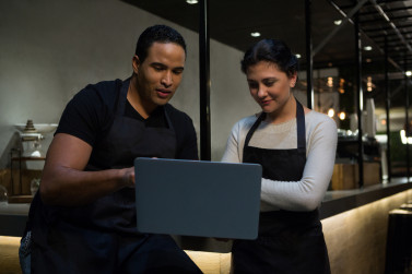 Pensando em investir em um sistema para restaurante? Saiba como avaliar!